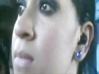 شرارتی لڑکے تباہ گرم ، شہوت انگیز بلی کے گونگا سنہرے بالوں والی قطب رقاصہ مشکل